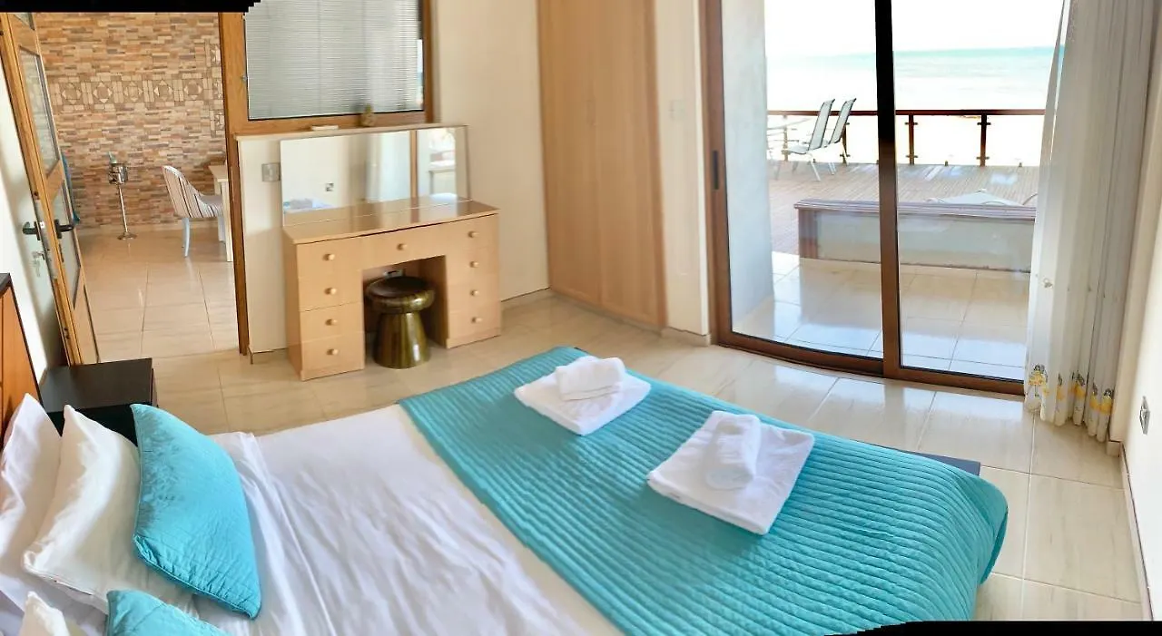 לרנקה Zenobia Beach Apartments 0*,